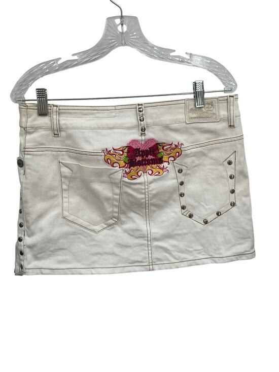 Apple Bottoms Dresses & Skirts - Vintage Y2K Apple Bottom Jeans Mini Skirt Embroidered White Denim Size 7 / 8